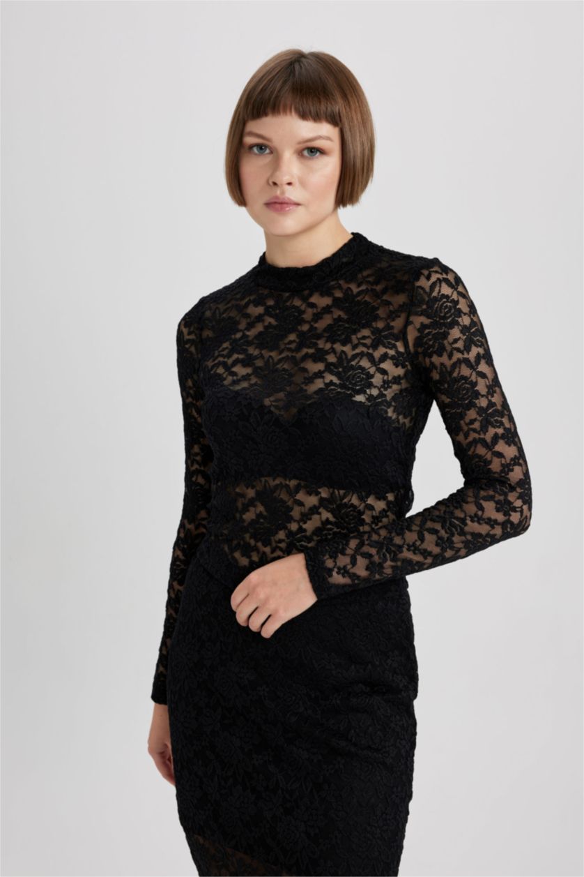 حريمي أسود تيشيرت دانتيل كم طويل قصة عاديةهاف كول مدورة