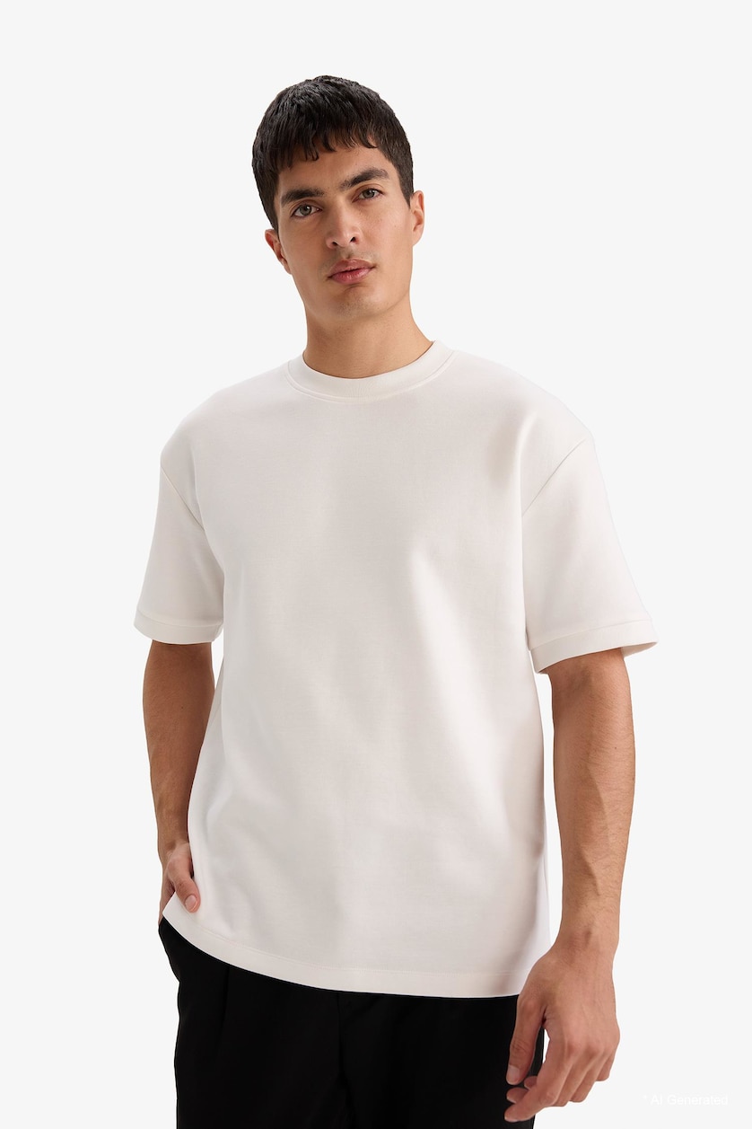 Erkek Beyaz Kırışmaz Oversize Basic Tişört