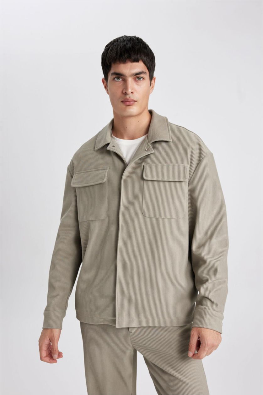 Erkek Açık Haki Relax Fit Gömlek Yaka Pilise Çıtçıtlı Cepli Gömlek Ceket