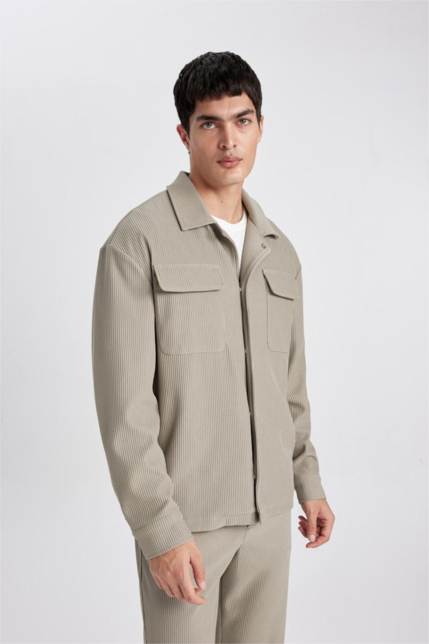 Erkek Açık Haki Relax Fit Gömlek Yaka Pilise Çıtçıtlı Cepli Gömlek Ceket