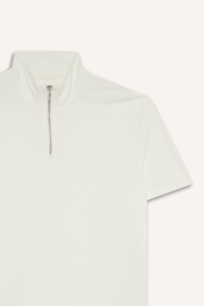 Man White Regular Fit Stand Collar Short Sleeve Heavy Fabric T-Shirt