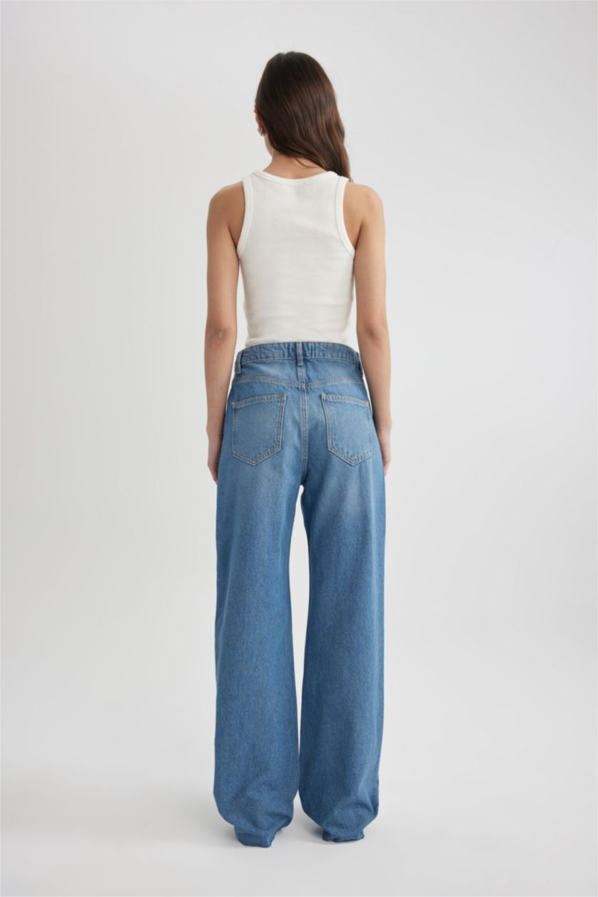 نساء أزرق بنطرون جينز وايد ليج برجل واسع وحافة ممزقة