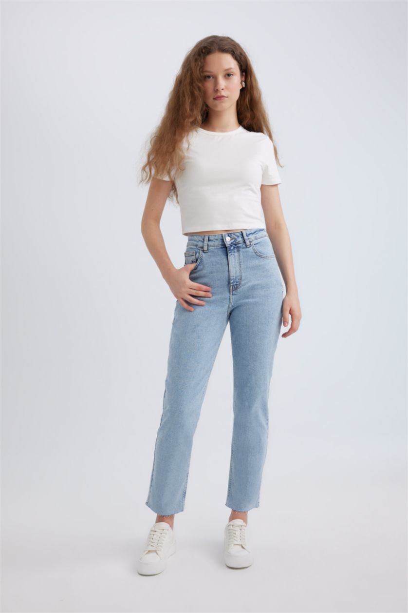 نساء أزرق فاتح بنطلون جينز فينتج بقصة مستقيمة وخصر عالي وحافة ممزقة