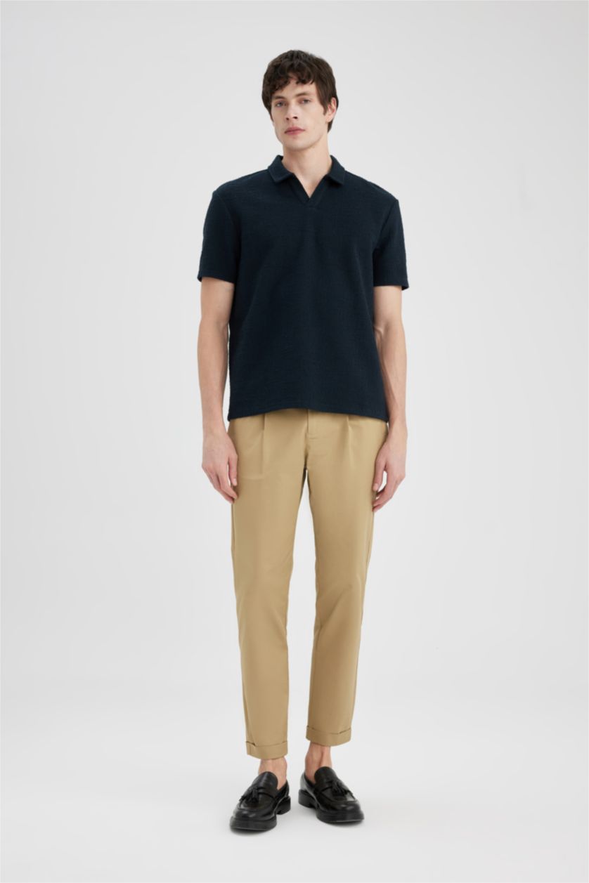 رجال كحلي تيشيرت بولو نص ردن قصة عادية