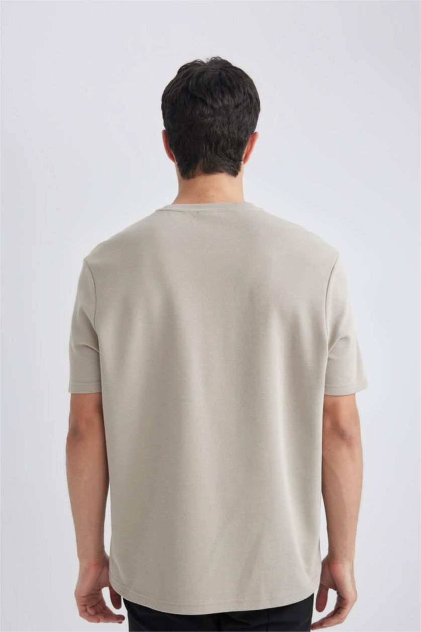 رجال رمادي تي شيرت قصة عادية بياقة مستديرة