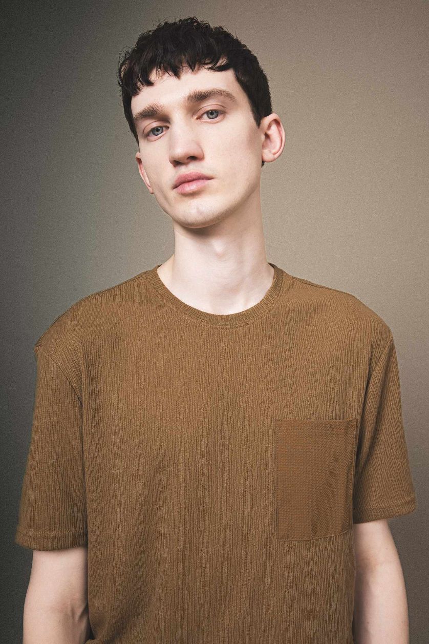 Erkek Camel Regular Fit Bisiklet Yaka Cepli Kısa Kollu Tişört