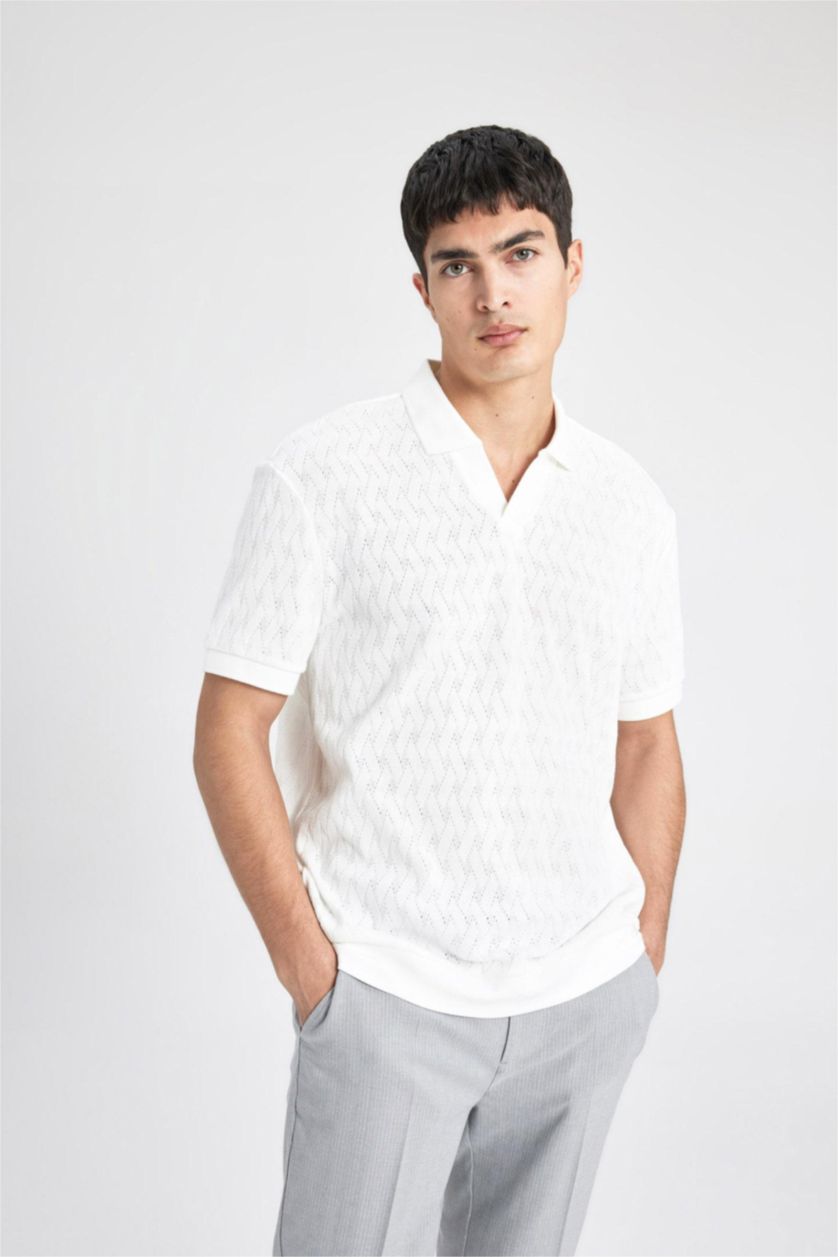 Man White Regular Fit Knitting Look Short Sleeve Polo T-Shirt