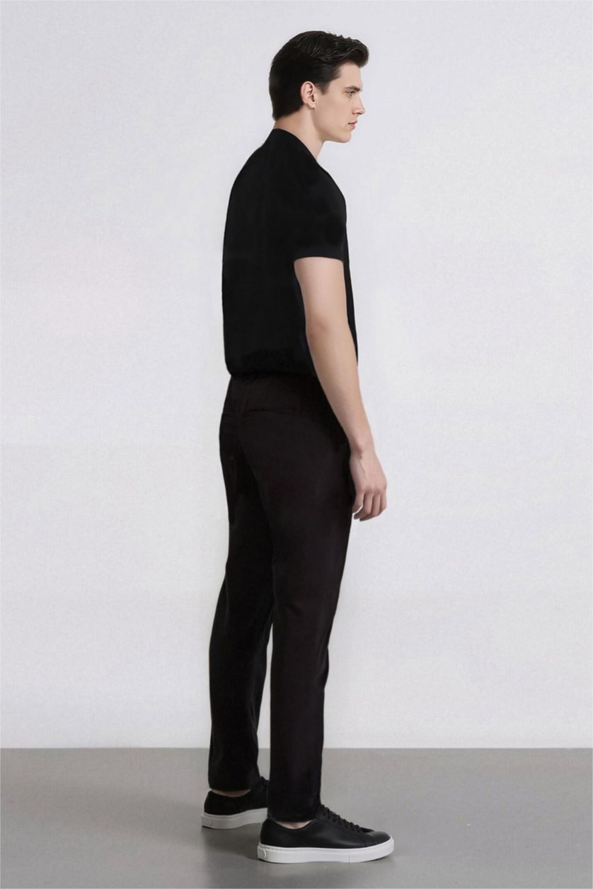 Erkek Siyah Jogger Düz Paça Her Yöne Esneyen Yazlık Kumaş Pantolon