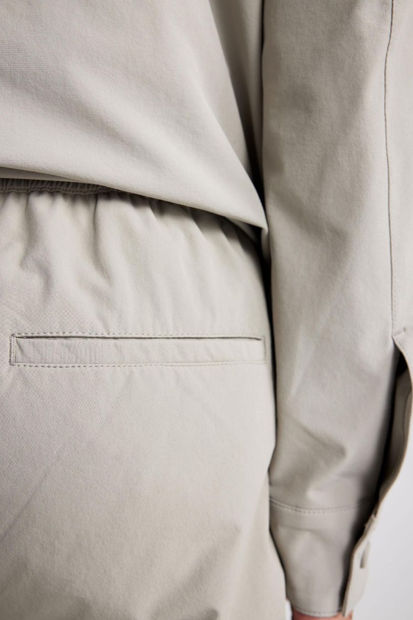 Erkek Gri Jogger Yazlık Kumaş Pantolon Kargo Cepli Her Yöne Esneyen Büzgülü Düz Paça