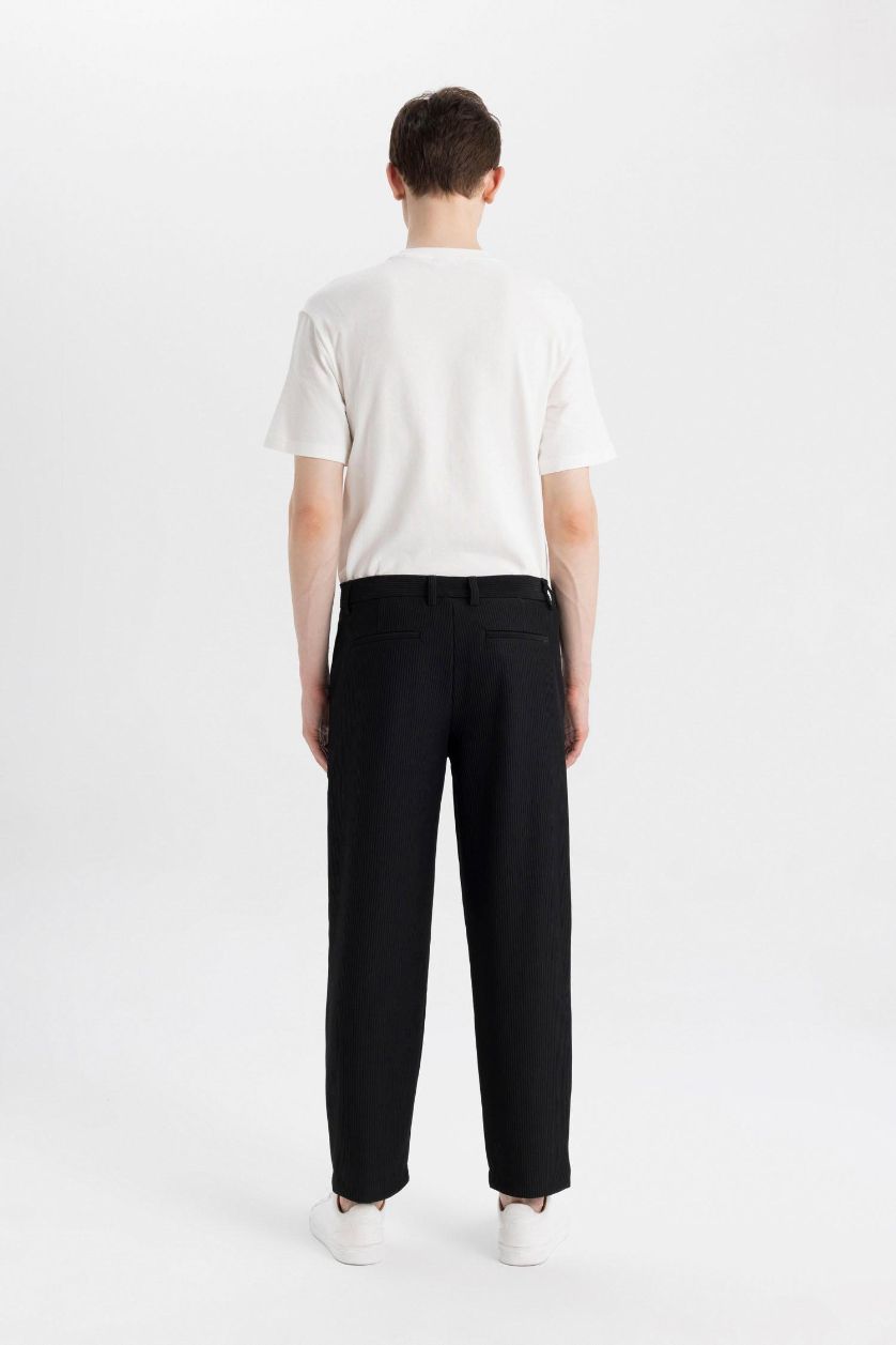 Man Black Tapered Fit Regular Hem Trousers