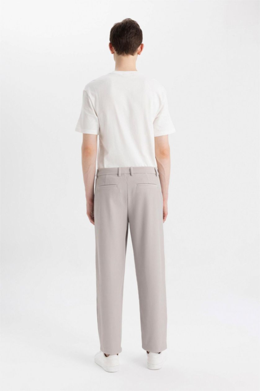 Erkek Açık Gri Yazlık Kumaş Pantolon Tapered Fit Normal Kesim Düz Paça Her Yöne Esneyen