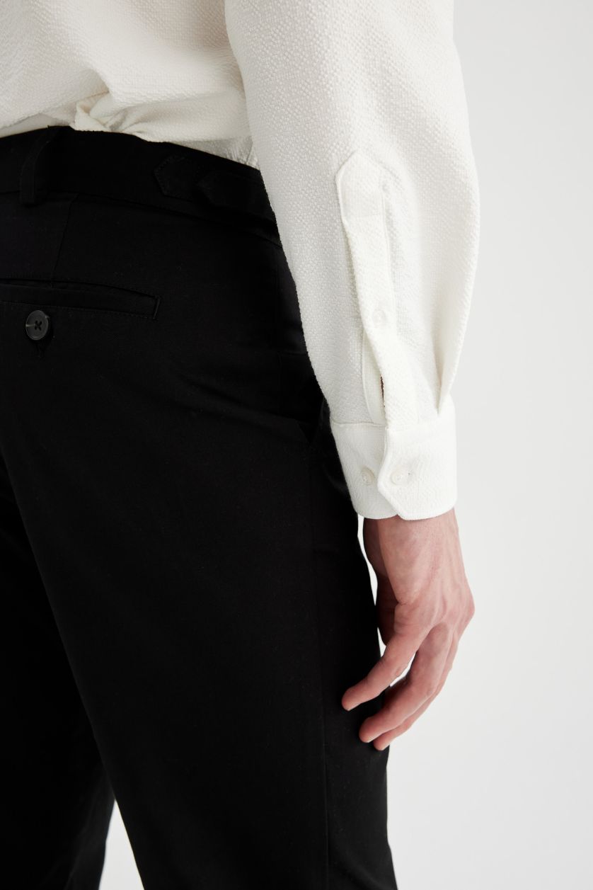 Man Black Tapered Fit Double Hem Twill Trousers