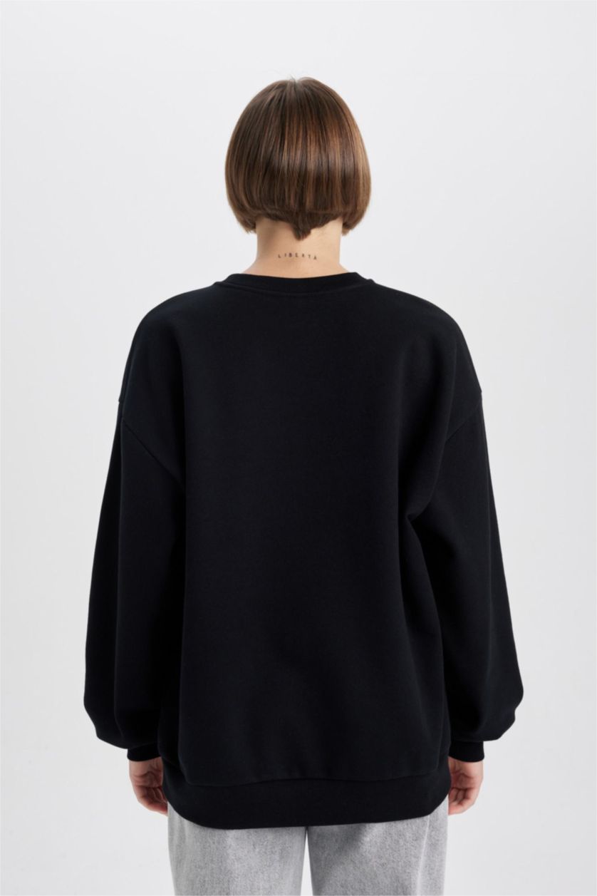 نساء أسود سويت شيرت اوفر سايز بياخة مستديرة