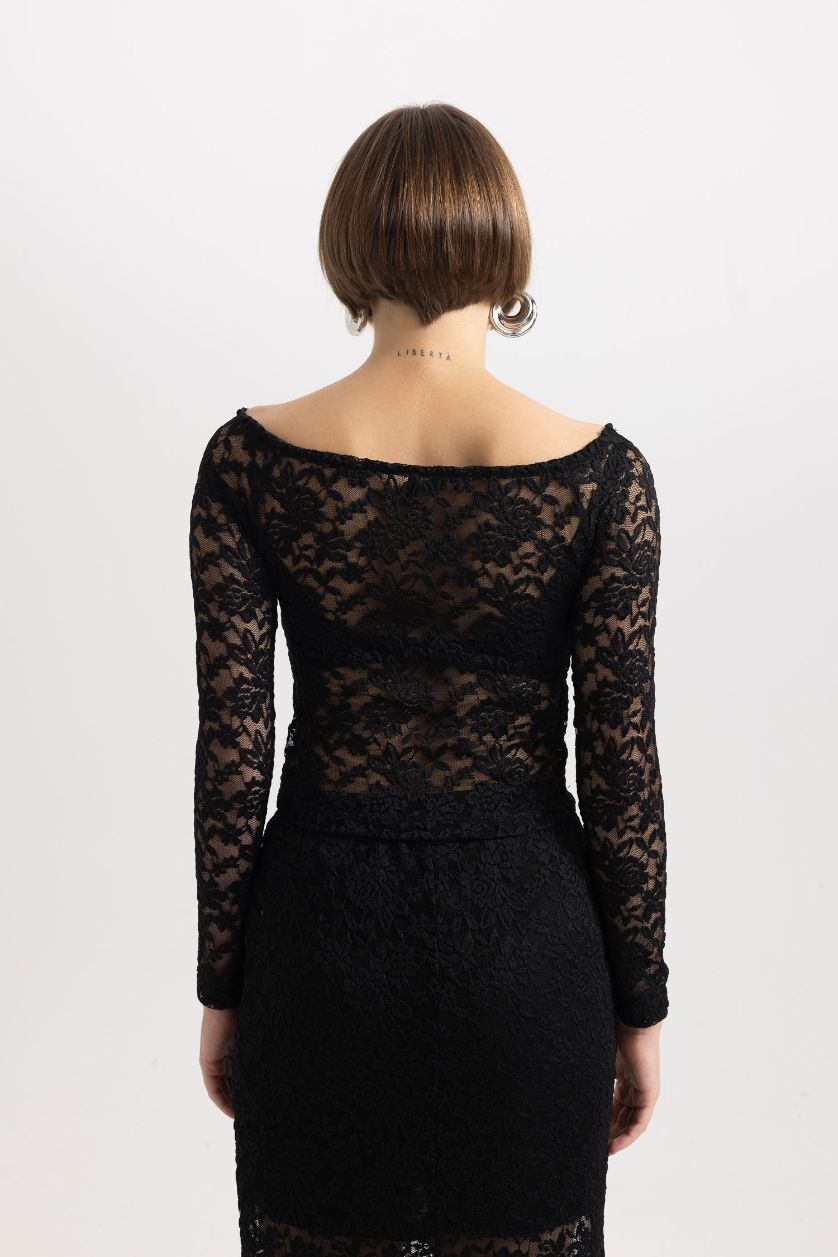 Kadın Siyah Slim Fit Dar Kesim Omuzu Açık Dantel Uzun Kollu Siyah Bluz