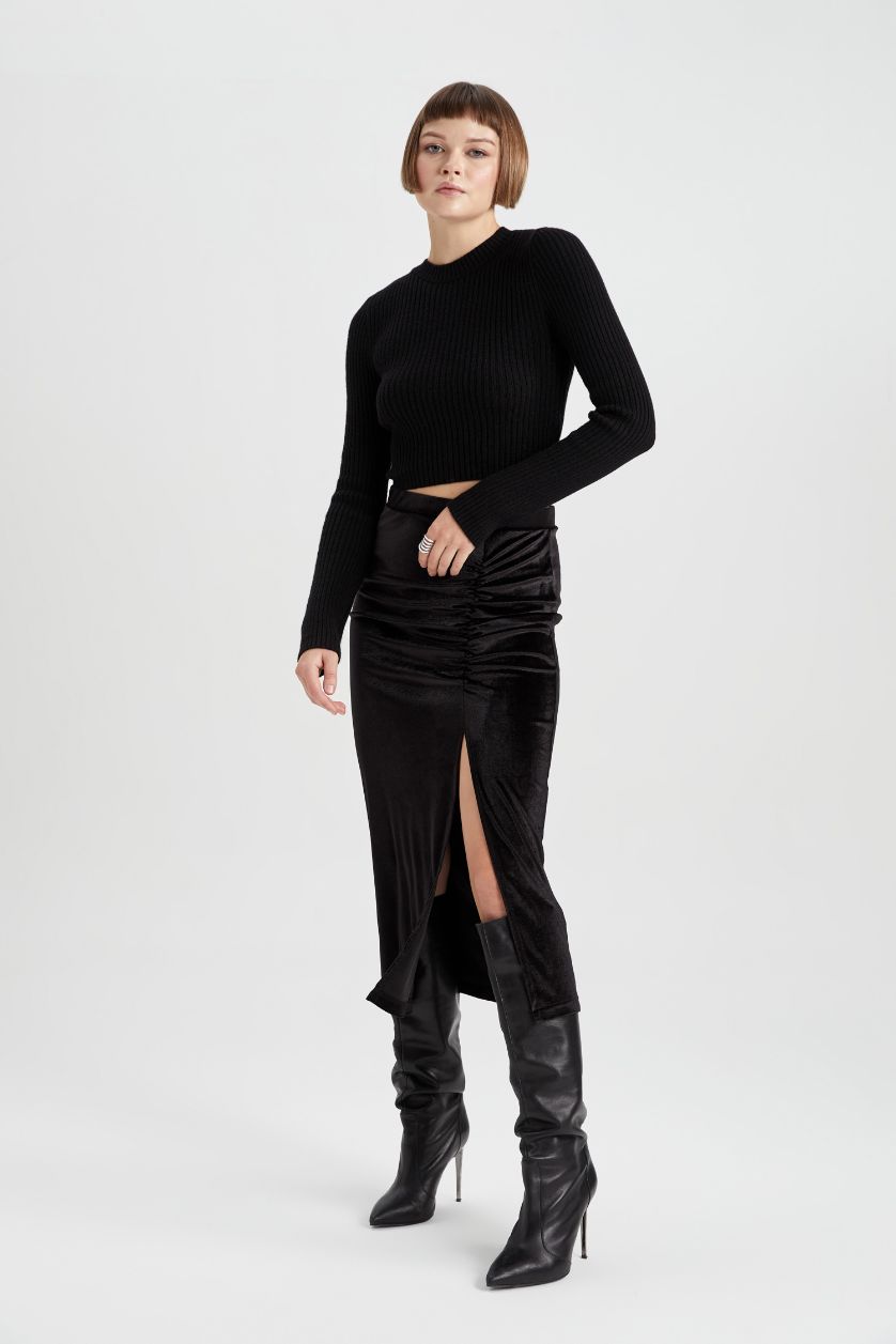 WOMAN Black Pencil Skirt Normal Waist Midi Knitted Skirt