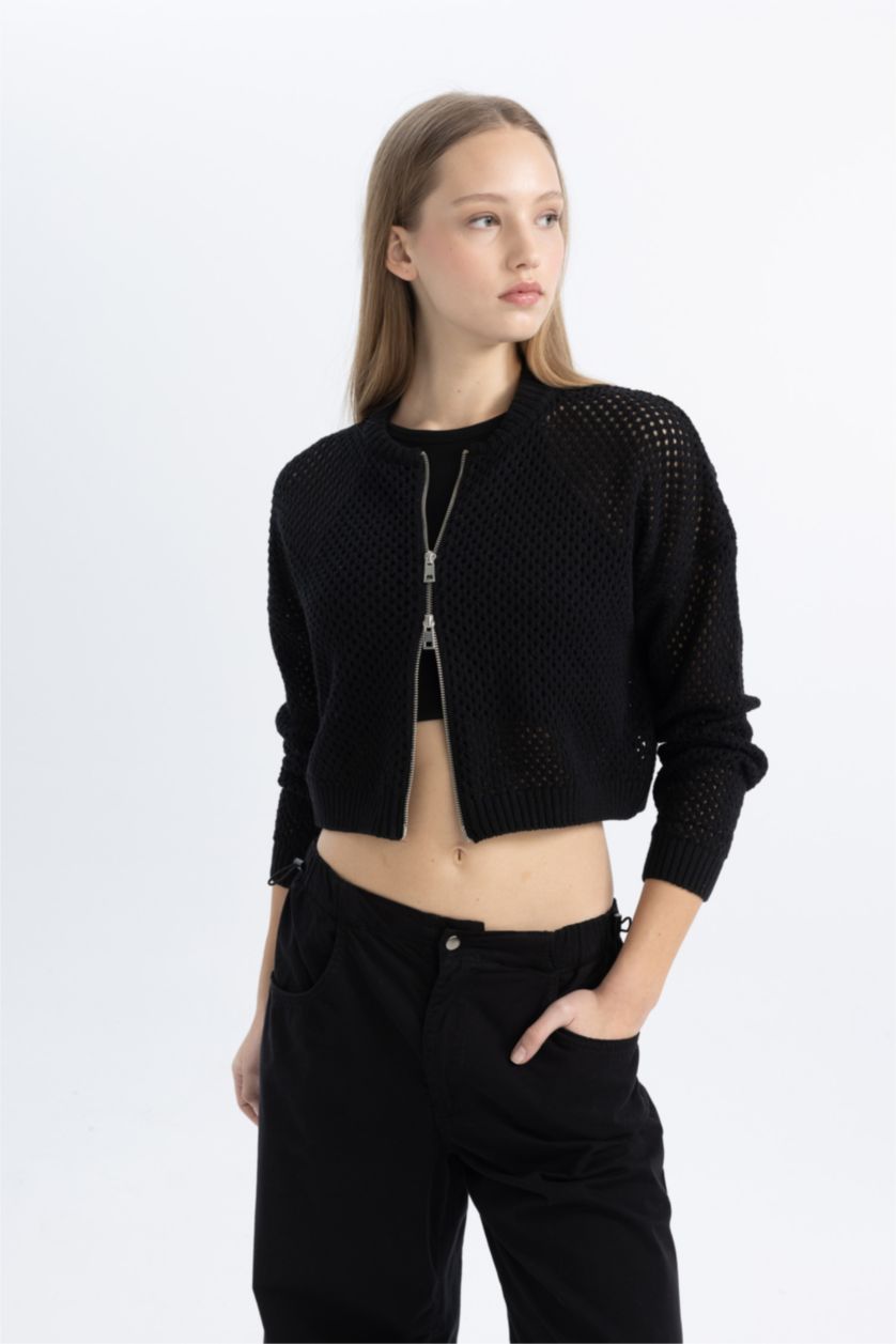 FEMME Noir Sweat zippé à coupe slim et col rond