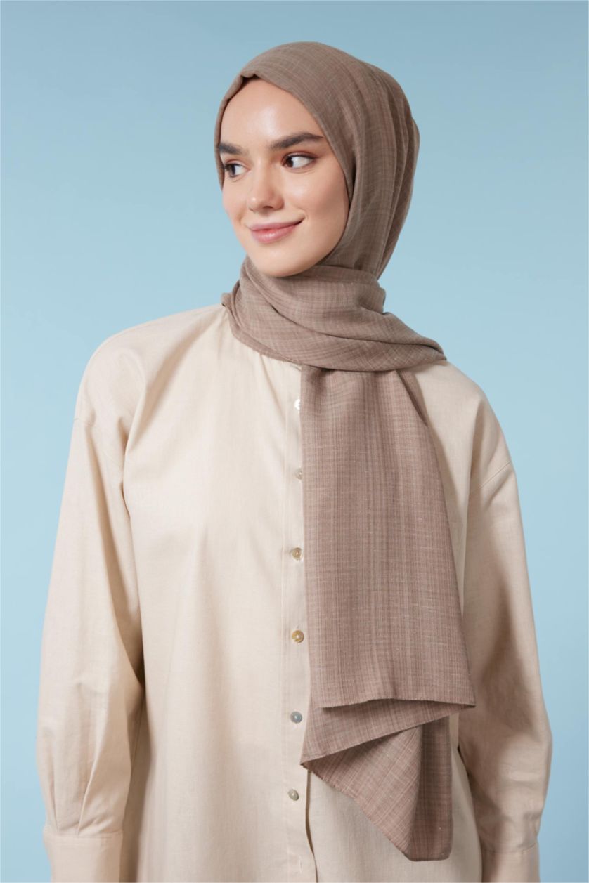 WOMAN Light Brown Woman Hijab Shawl