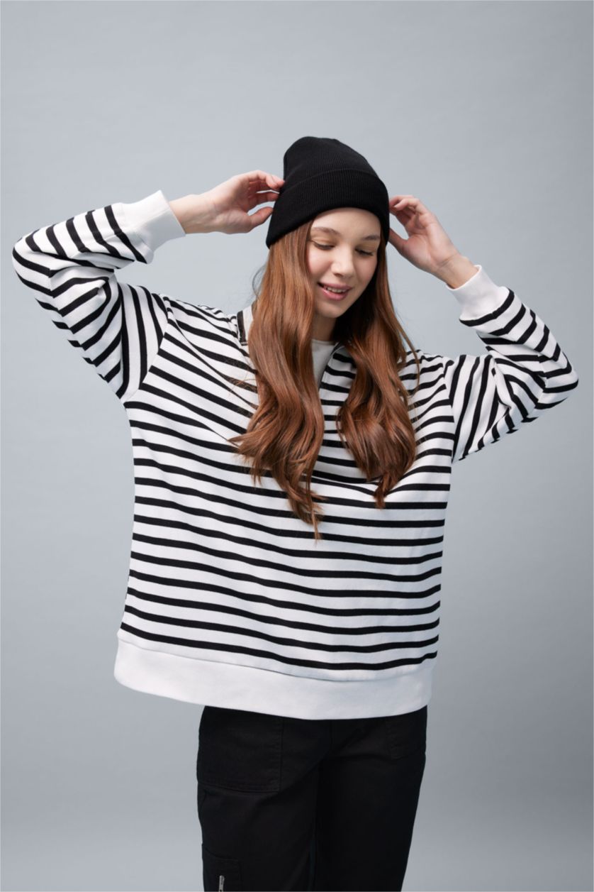 Woman Black Regular Fit Thick Sweatshirt Fabric Polo Collar Striped Sweat Tunic