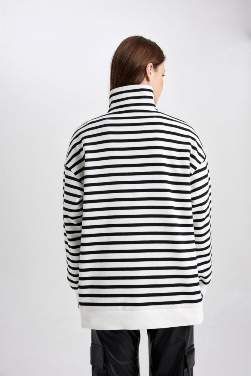 Woman Black Regular Fit Thick Sweatshirt Fabric Polo Collar Striped Sweat Tunic