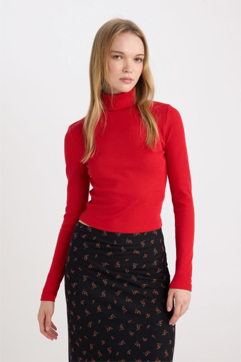 Woman Red Slim Fit Camisole Long Sleeve T-Shirt