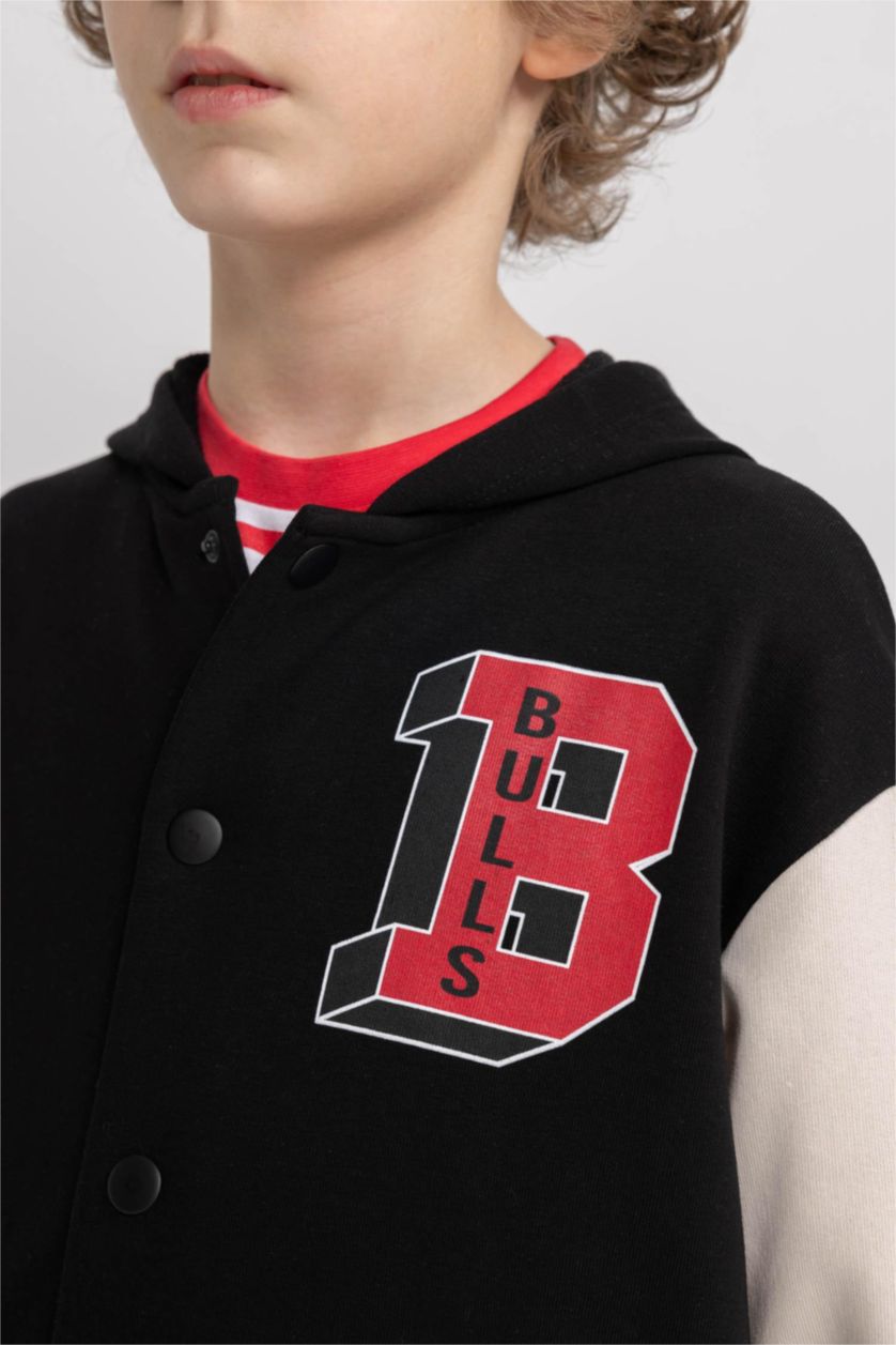 BOYS & TEENS Black Boy NBA Chicago Bulls Hooded Bomber Jacket