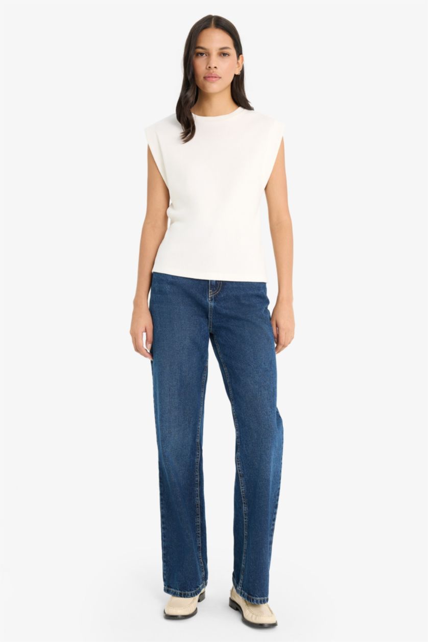 نساء بيج فاتح Regular Fit Crew Neck Ribbed Camisole T-Shirt