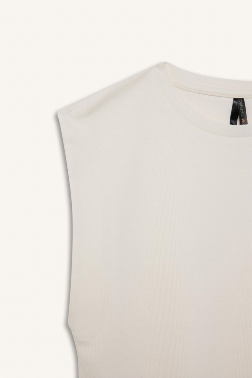 نساء بيج فاتح Regular Fit Crew Neck Ribbed Camisole T-Shirt