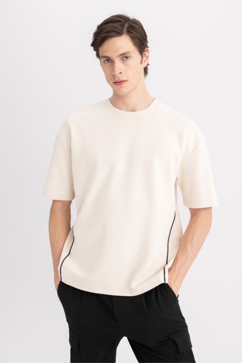 MAN Light Stone Oversize Fit Crew Neck Short Sleeve T-Shirt