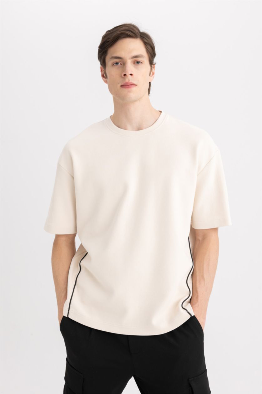 MAN Light Stone Oversize Fit Crew Neck Short Sleeve T-Shirt