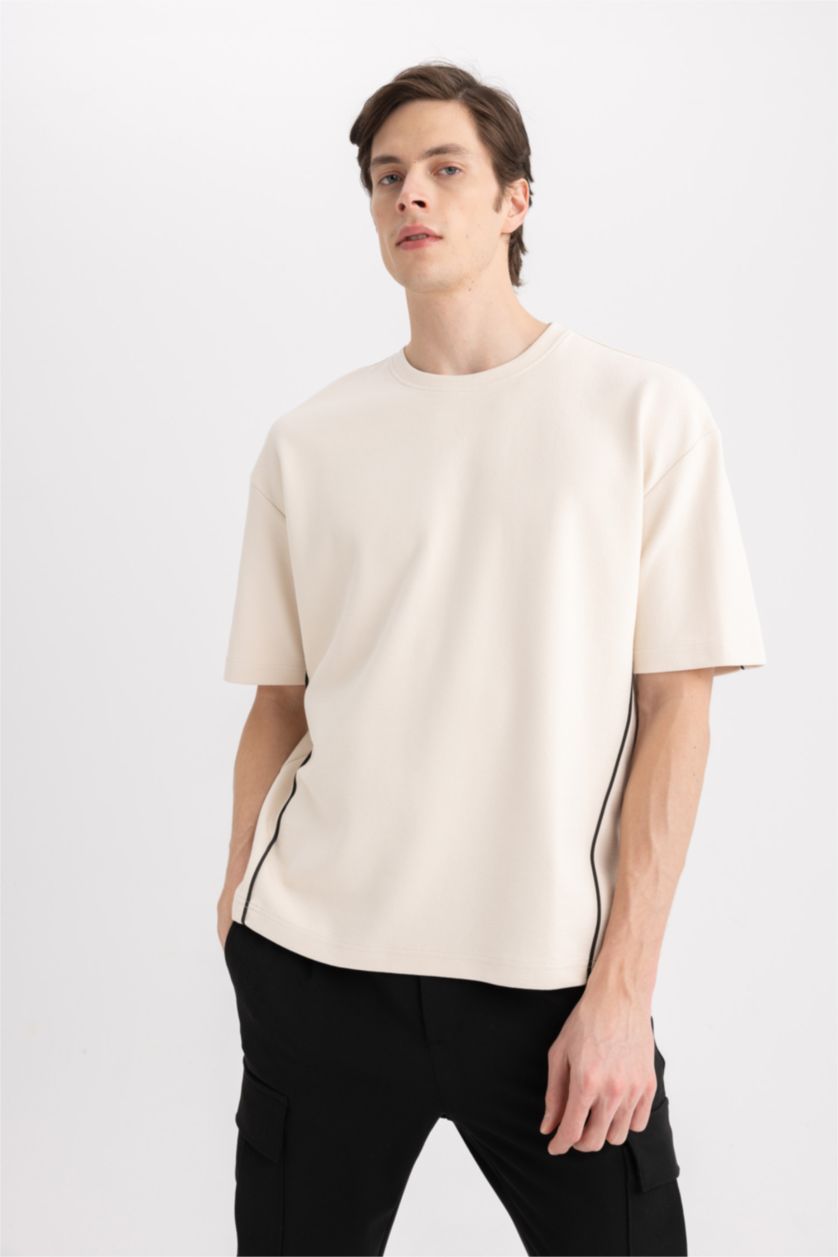 MAN Light Stone Oversize Fit Crew Neck Short Sleeve T-Shirt