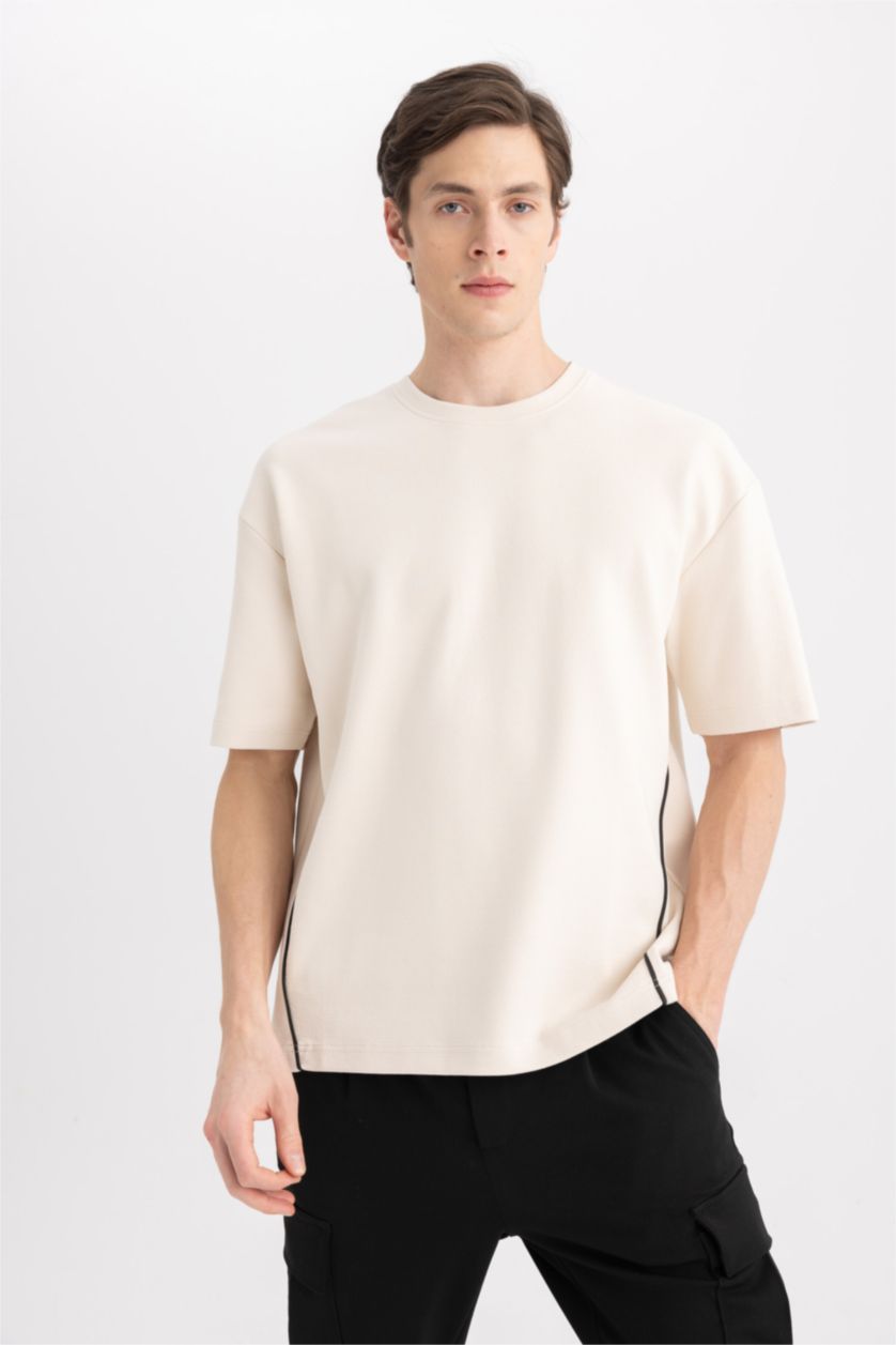 MAN Light Stone Oversize Fit Crew Neck Short Sleeve T-Shirt