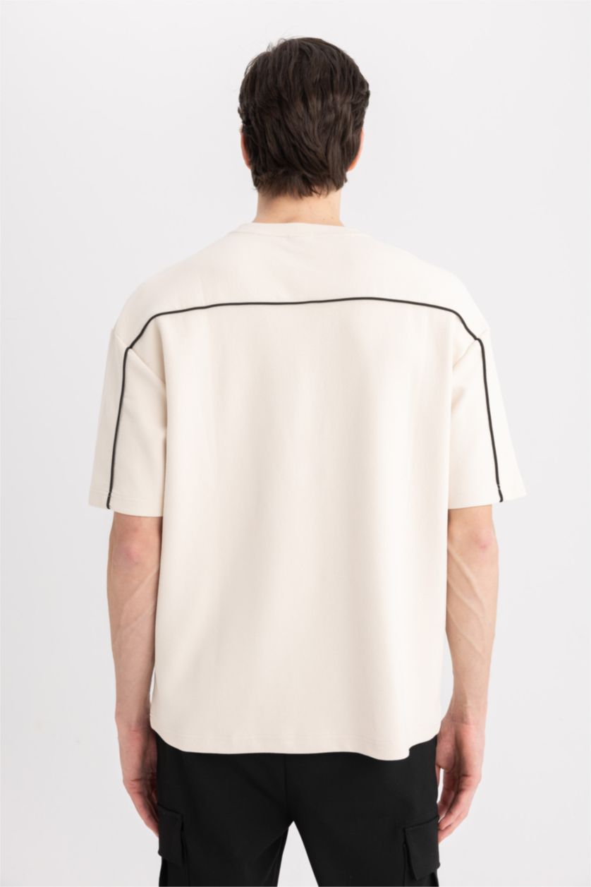 MAN Light Stone Oversize Fit Crew Neck Short Sleeve T-Shirt