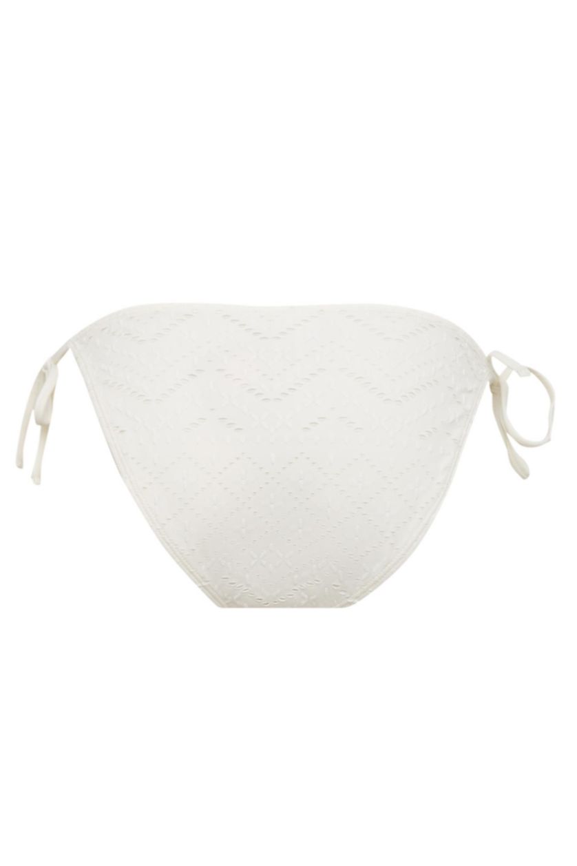 Kadın Kırık Beyaz Regular Fit Nakışlı Brode Bikini Altı