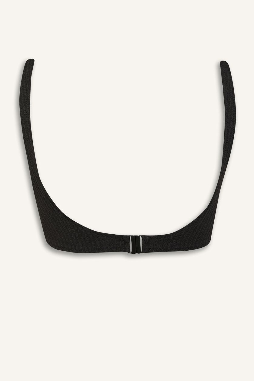 Kadın Siyah Regular Fit Bürümcük Bikini Üstü-Fall in Love