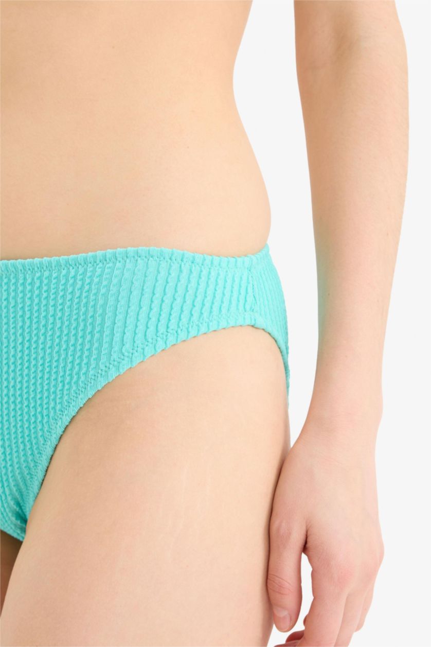 Kadın Açık Yeşil Regular Fit Bürümcük Bikini Altı