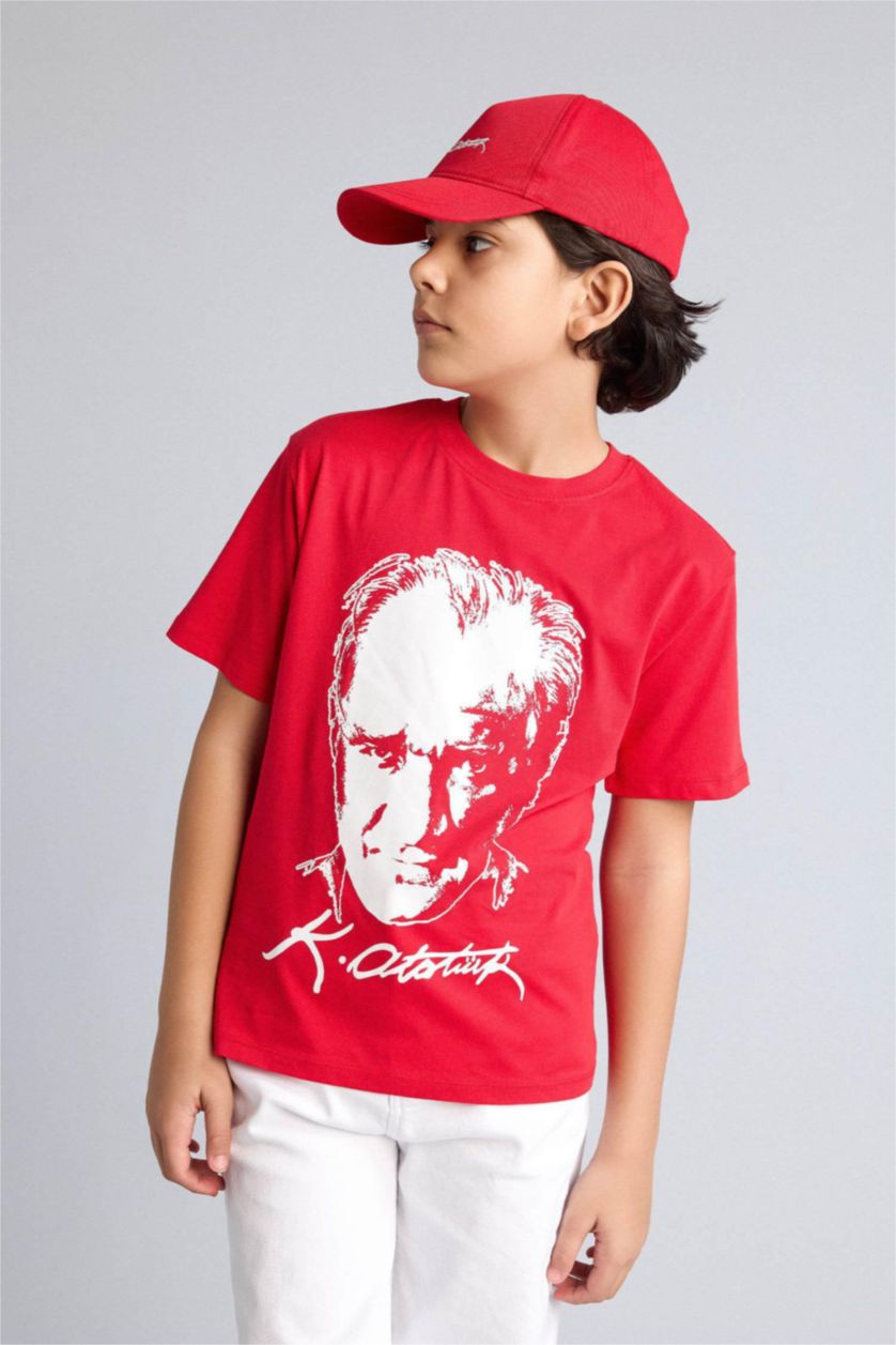 أولاد أحمر تي شيرت نص ردن ولادي قصة عادية بياخة مستديرة