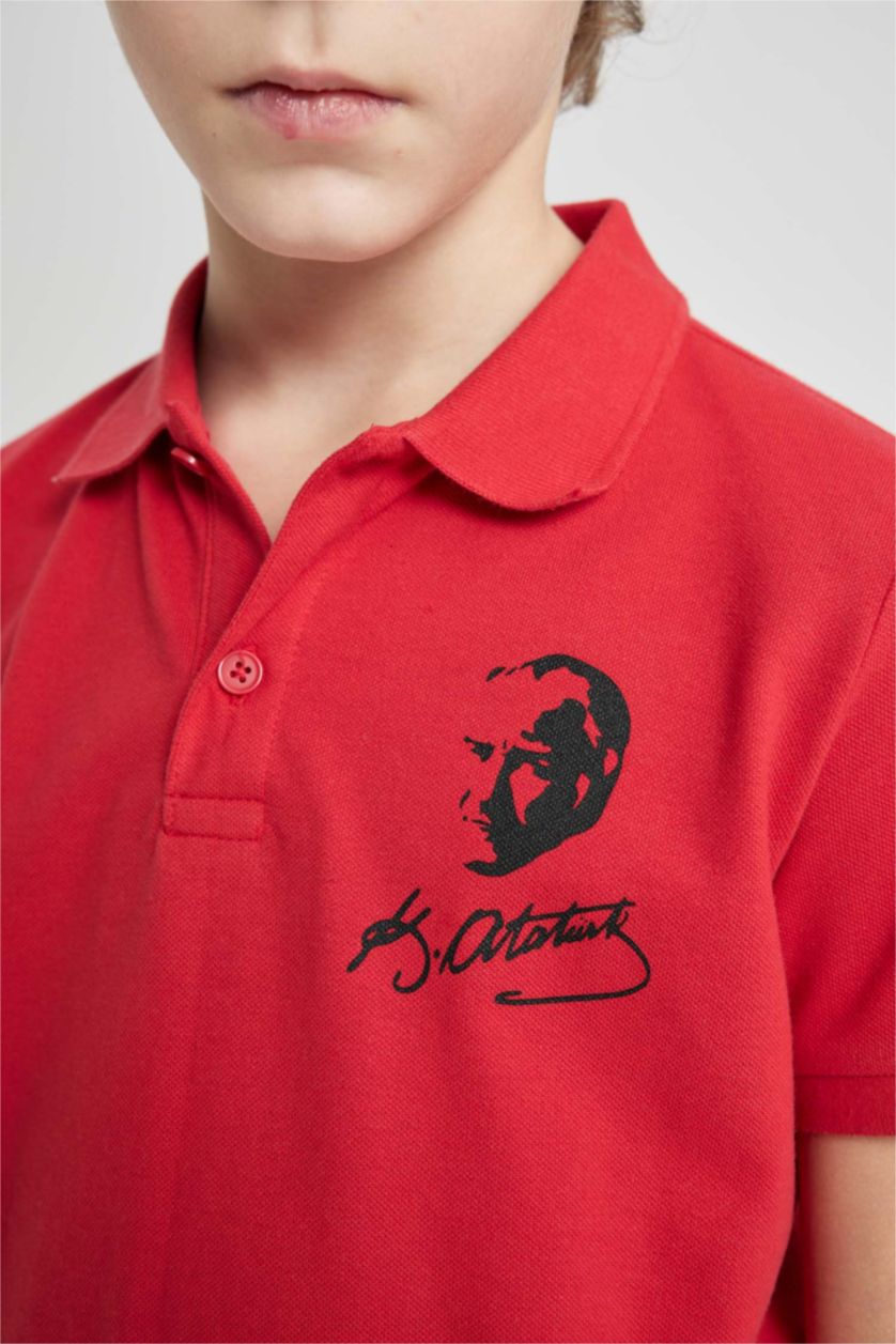 Erkek Çocuk - Genç Erkek Kırmızı Erkek Çocuk 29 Ekim Cumhuriyet Bayramı Polo Yaka Pike Kısa Kollu Atatürk Baskılı Kırmızı Tişört