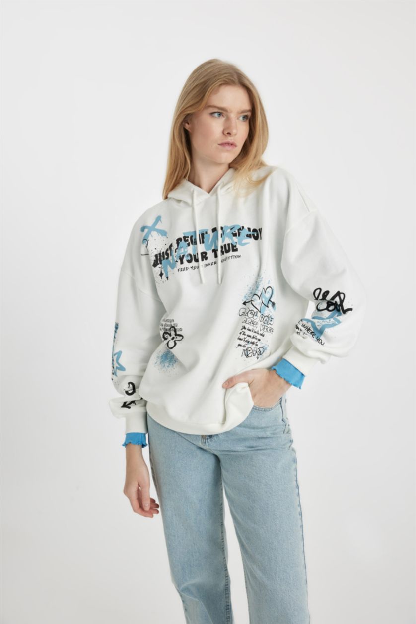Kadın Kırık Beyaz Oversıze Kalın Kumaş Sweatshirt
