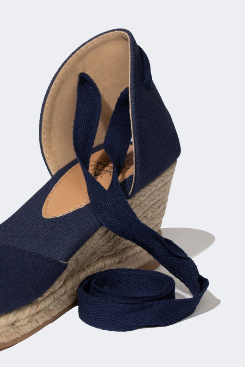 نساء كحلي حذاء اسبادريل نسائي بكعب سميك برباط