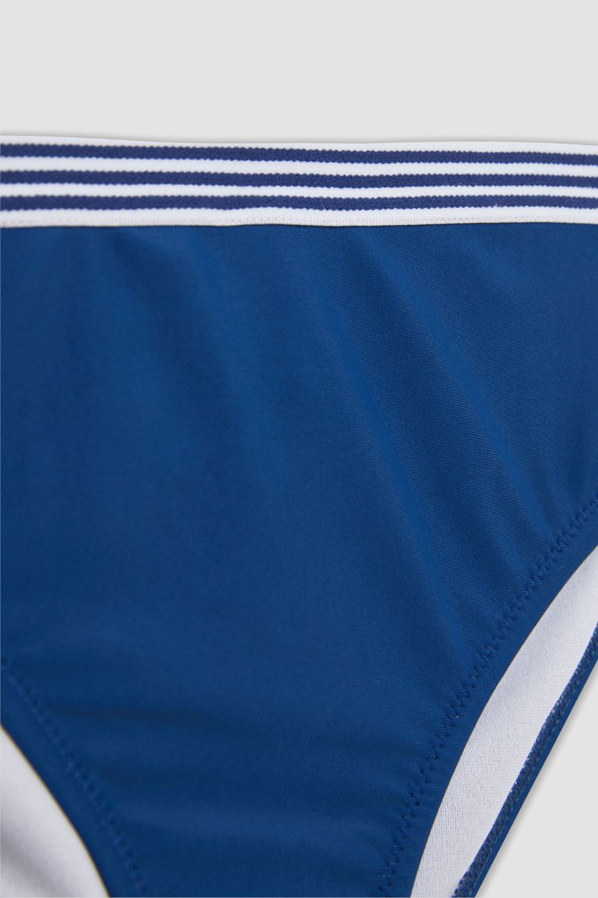 Girls & Teens Light Red Girl Printed 2 Piece Bikini Set