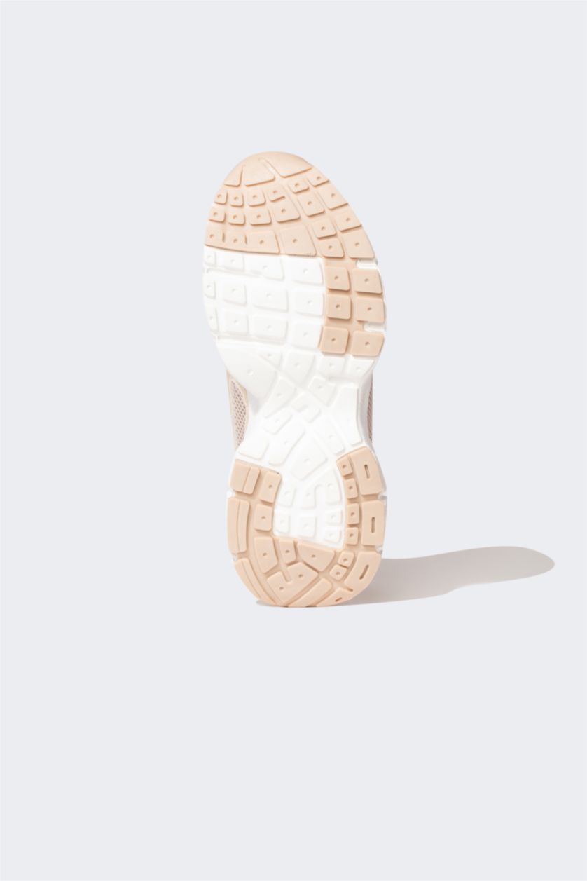 Kadın Açık Pembe Kadın Tırtıklı Taban Bağcıklı Suni Deri Spor Ayakkabı