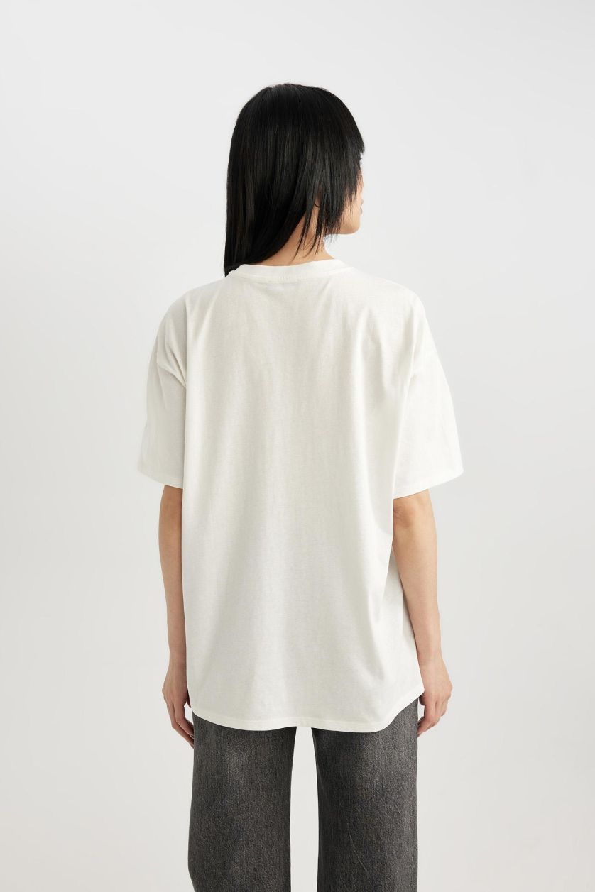 نساء اوف وايت تيشيرت نص كم واسع