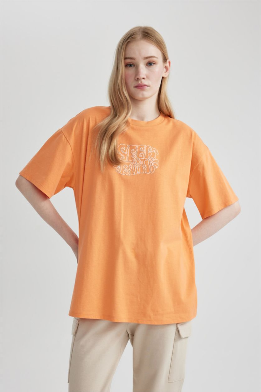 Woman Orange Oversize Fit Crew Neck Printed Short Sleeve T-Shirt