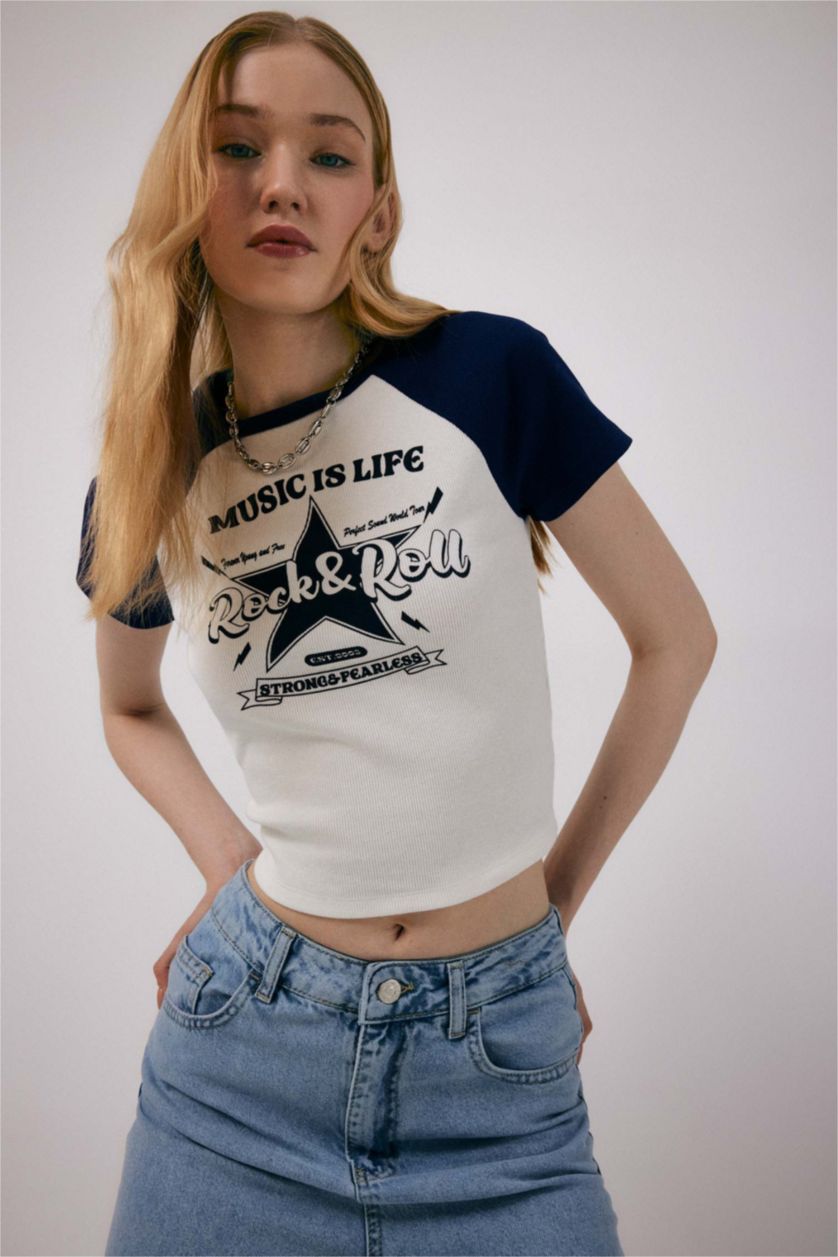 حريمي أزرق فاقع تي شيرت نص كم مطبوع سليم فيت