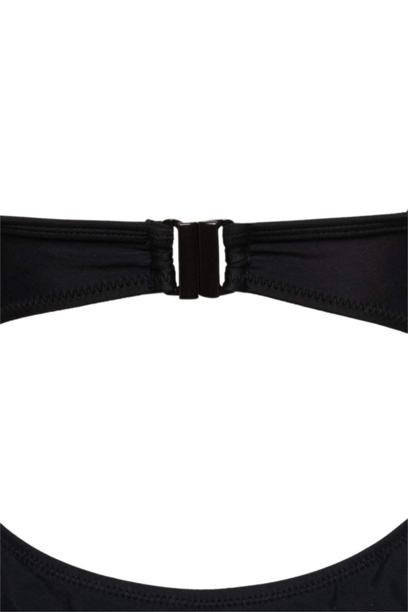 نساء أسود مايو قصة عادية من Fall In Love