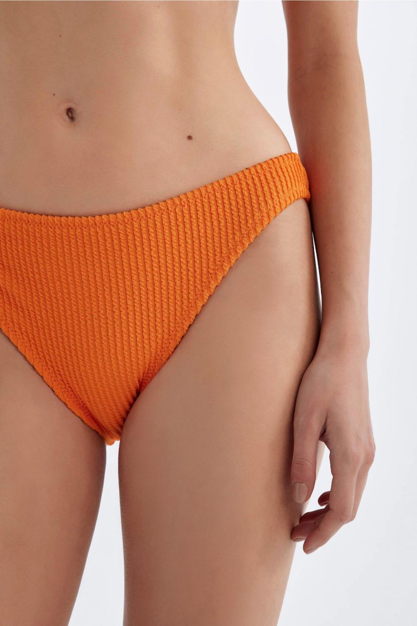 Kadın Turuncu Regular Fit Bikini Altı-Fall in Love