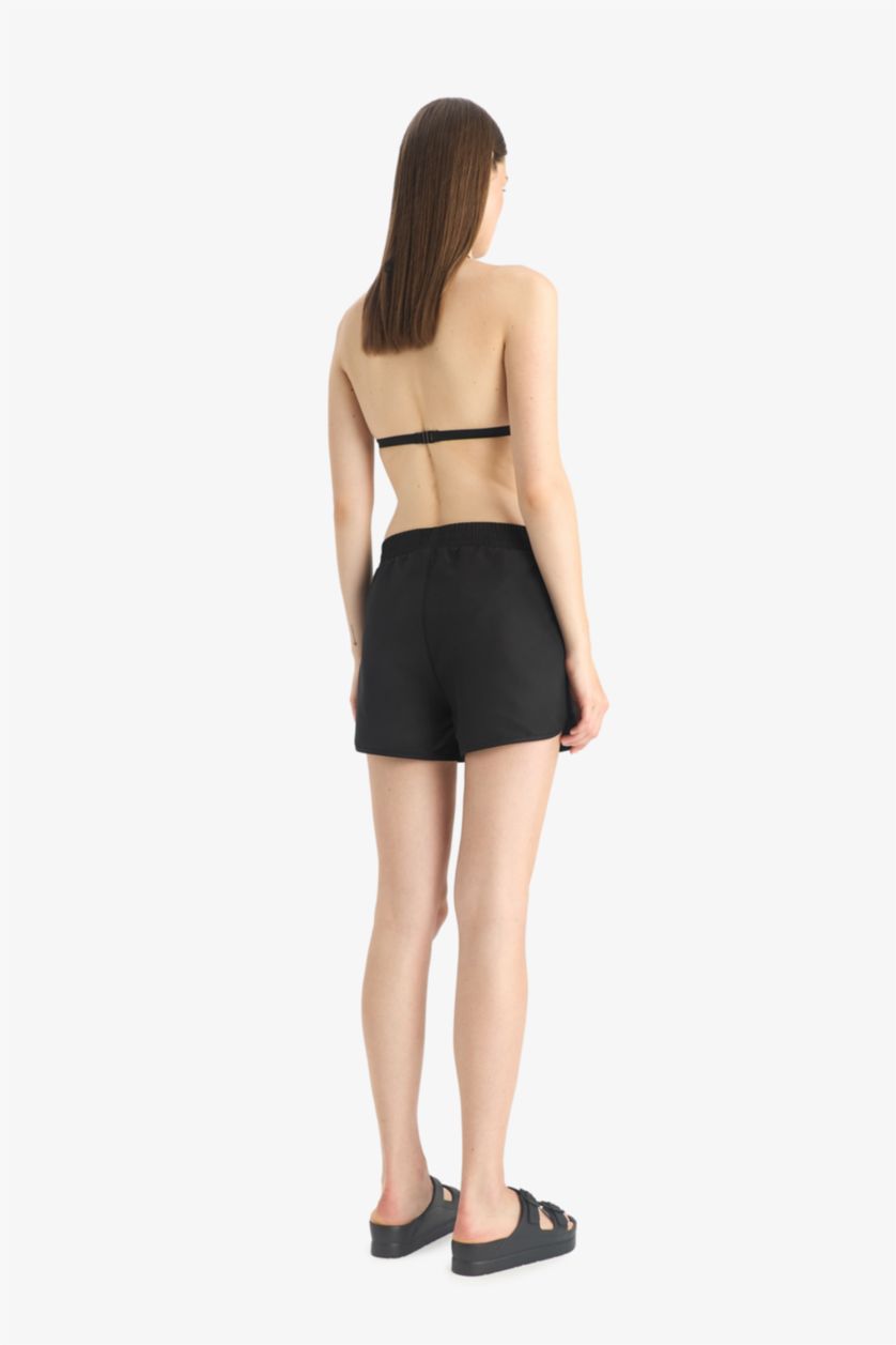 Kadın Siyah Regular Fit Deniz Şortu