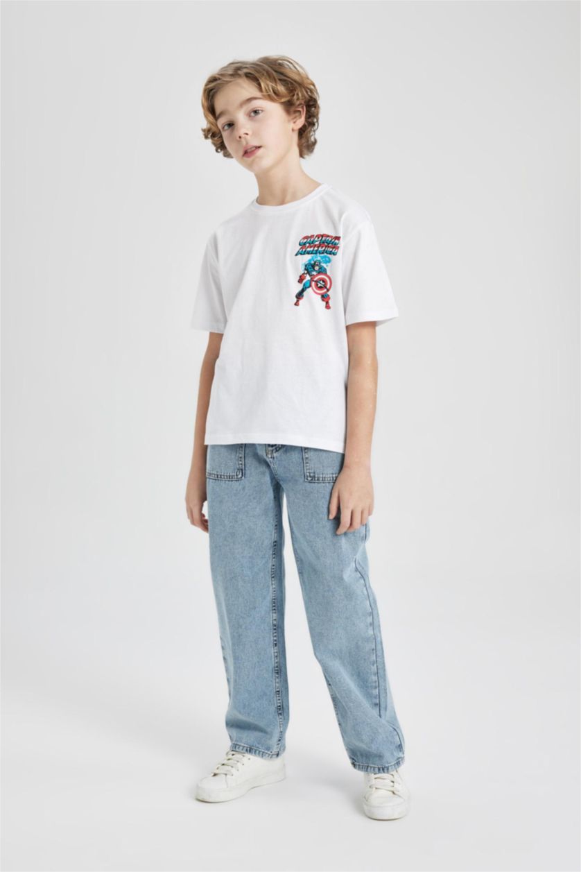 أولاد أبيض تي شيرت ولادي بقصة عادية من مارفل