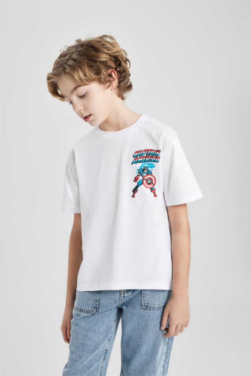 أولاد أبيض تي شيرت ولادي بقصة عادية من مارفل