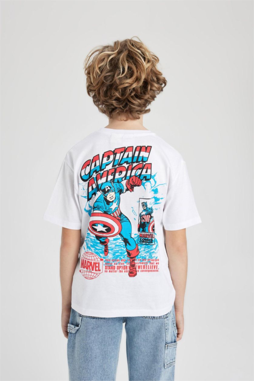 أولاد أبيض تي شيرت ولادي بقصة عادية من مارفل